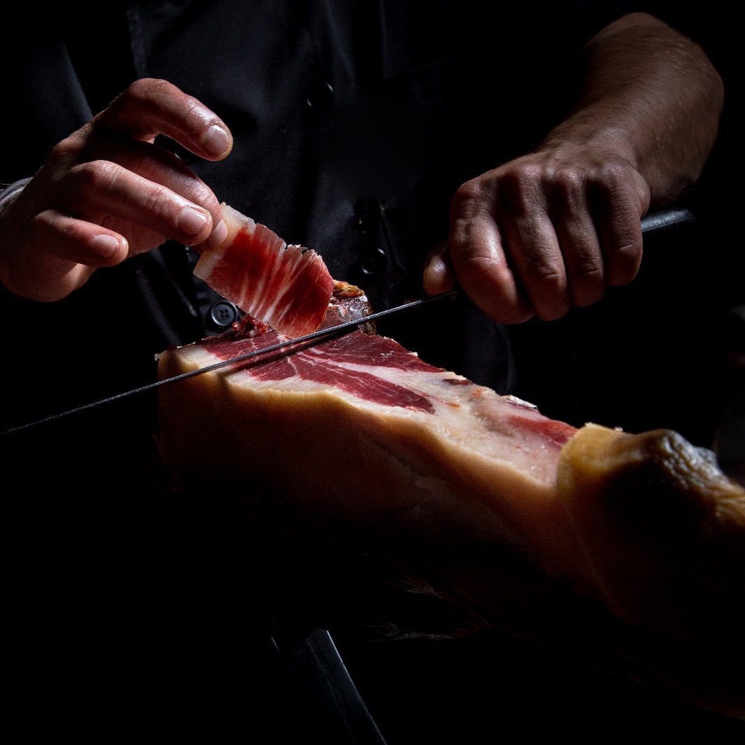 Ciencia y nutrición avalan al jamón ibérico como aliado del rendimiento físico
